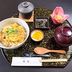 アサリと葱の卵とじ丼