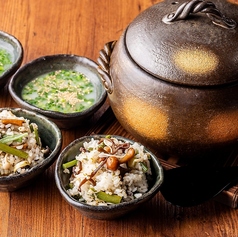 土鍋ご飯～信玄鶏と梅山菜～