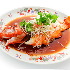 香港式鮮魚の姿蒸し