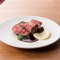 料理メニュー写真&nbsp;牛の鉄板焼きロースト