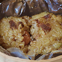 塩たまご入り蓮の葉ちまき