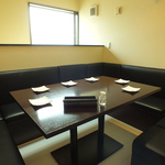 少人数の宴会やお子様連れには2階個室が人気！