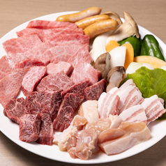 炭火焼肉 頂月の特集写真