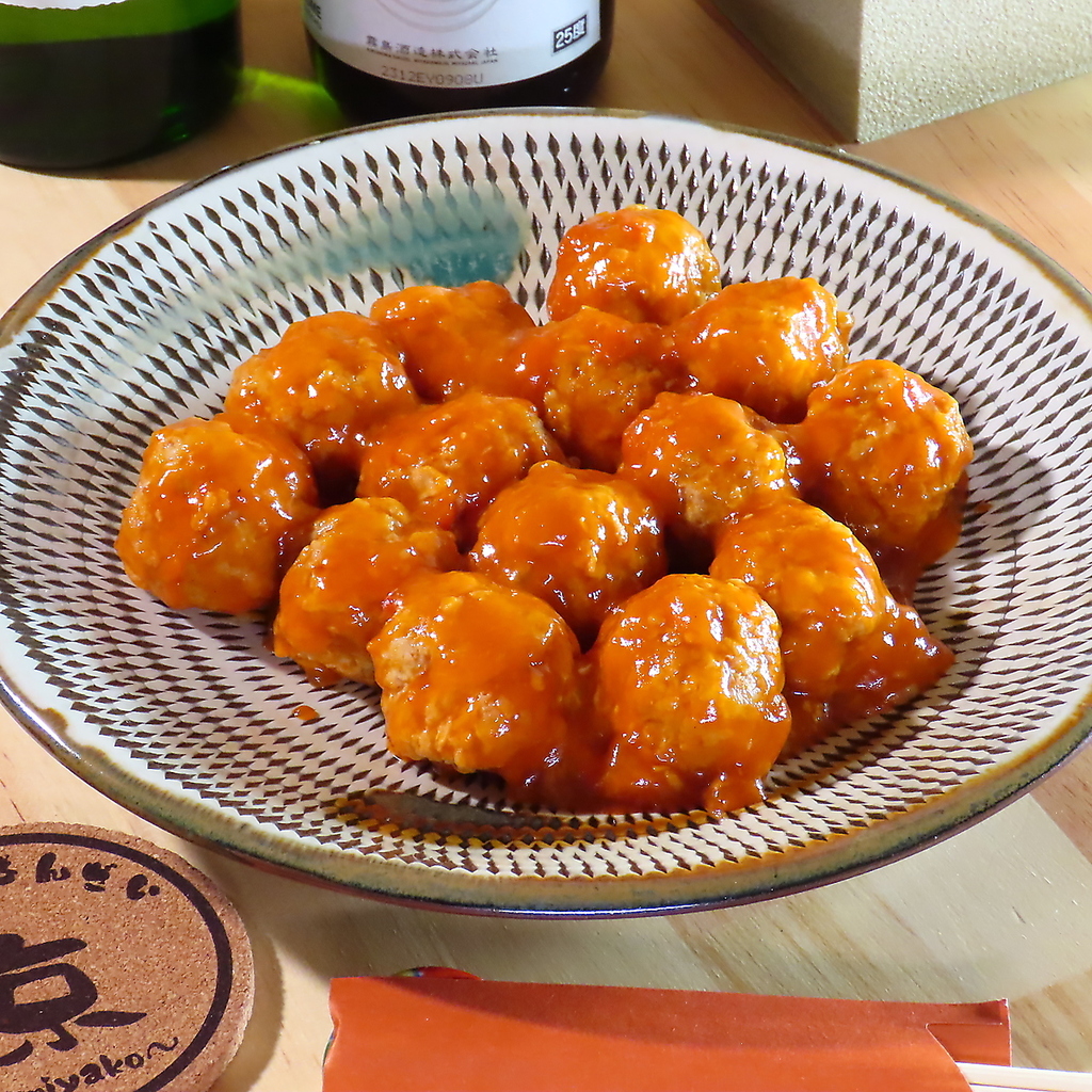 丁寧に仕込んだ日替わりおばんざいをお楽しみいただけます。