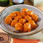 丁寧に仕込んだ日替わりおばんざいをお楽しみいただけます。