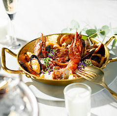 毎朝届く旬の輝き。厳選魚介を彩り豊かなイタリアン