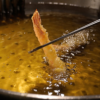 新鮮な油でサクッと揚げる