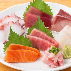 <仕入れに自信あり>本日の新鮮刺身[特上]