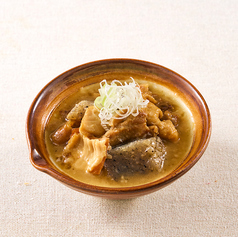 名物！煮込　（税込385円）