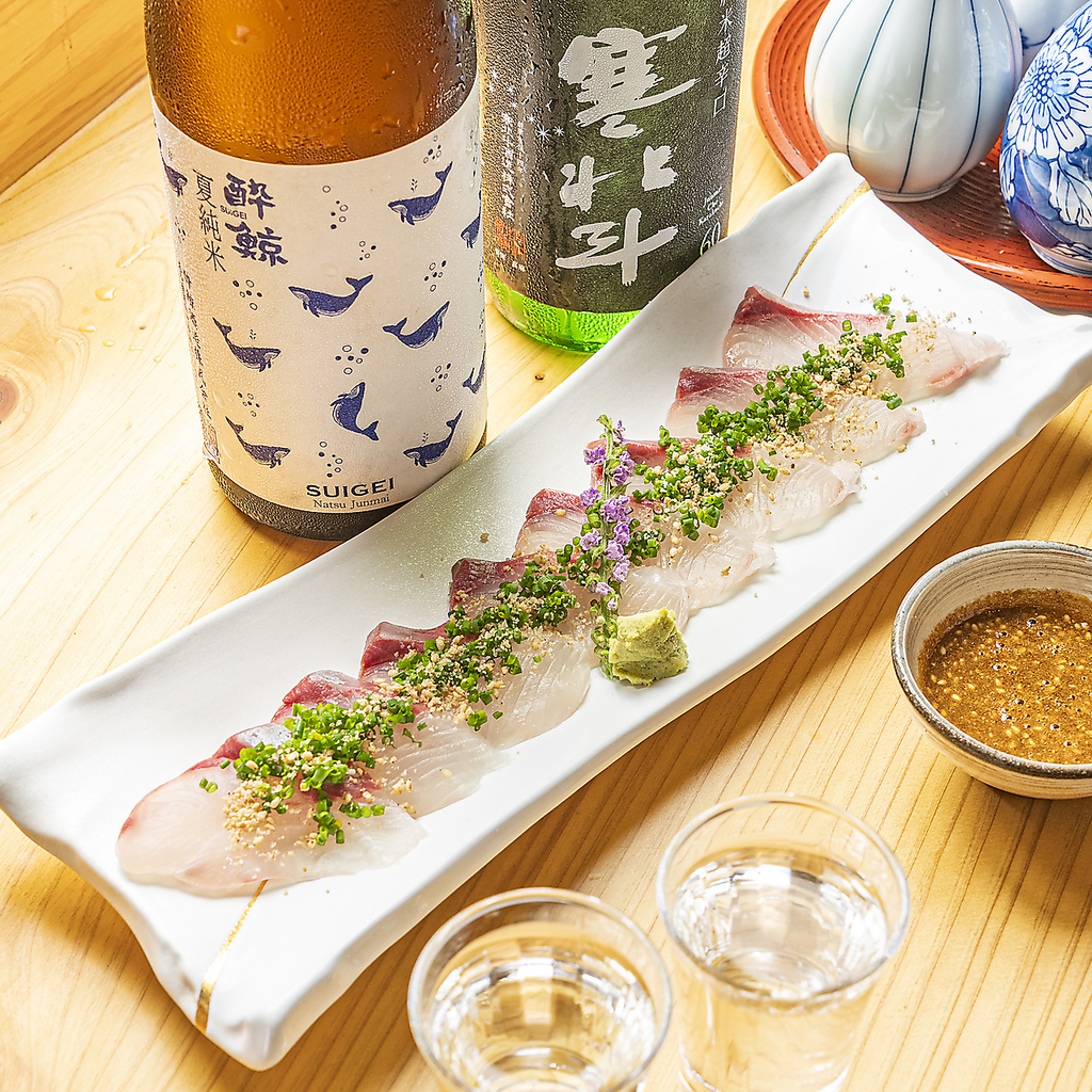 ～胡麻かんぱち～つなぐ自慢の熟成かんぱちを福岡名物風に仕上げました！