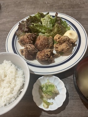 カラアゲニストのから揚げ定食