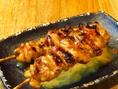 感動焼き鳥蔵は嬉しい6大特典を平日タイムサービスで行なっております！特典はこちら→1.串1本サービス！2.単品飲み放題1500円！3.揚げ出し豆腐1個サービス！4.ソフトドリンク1杯サービス！5.人気No. 1！かしわチリマヨサービス！6.もつ鍋がなんと・・・980円→500円！※魚町で困ったときは蔵へ！ない場合は御免なさい！