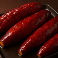 厳選したサツマイモを使用