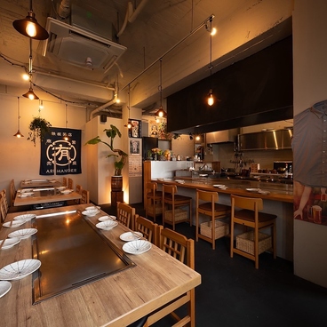 鉄板笑店 有りまんじぇの雰囲気1