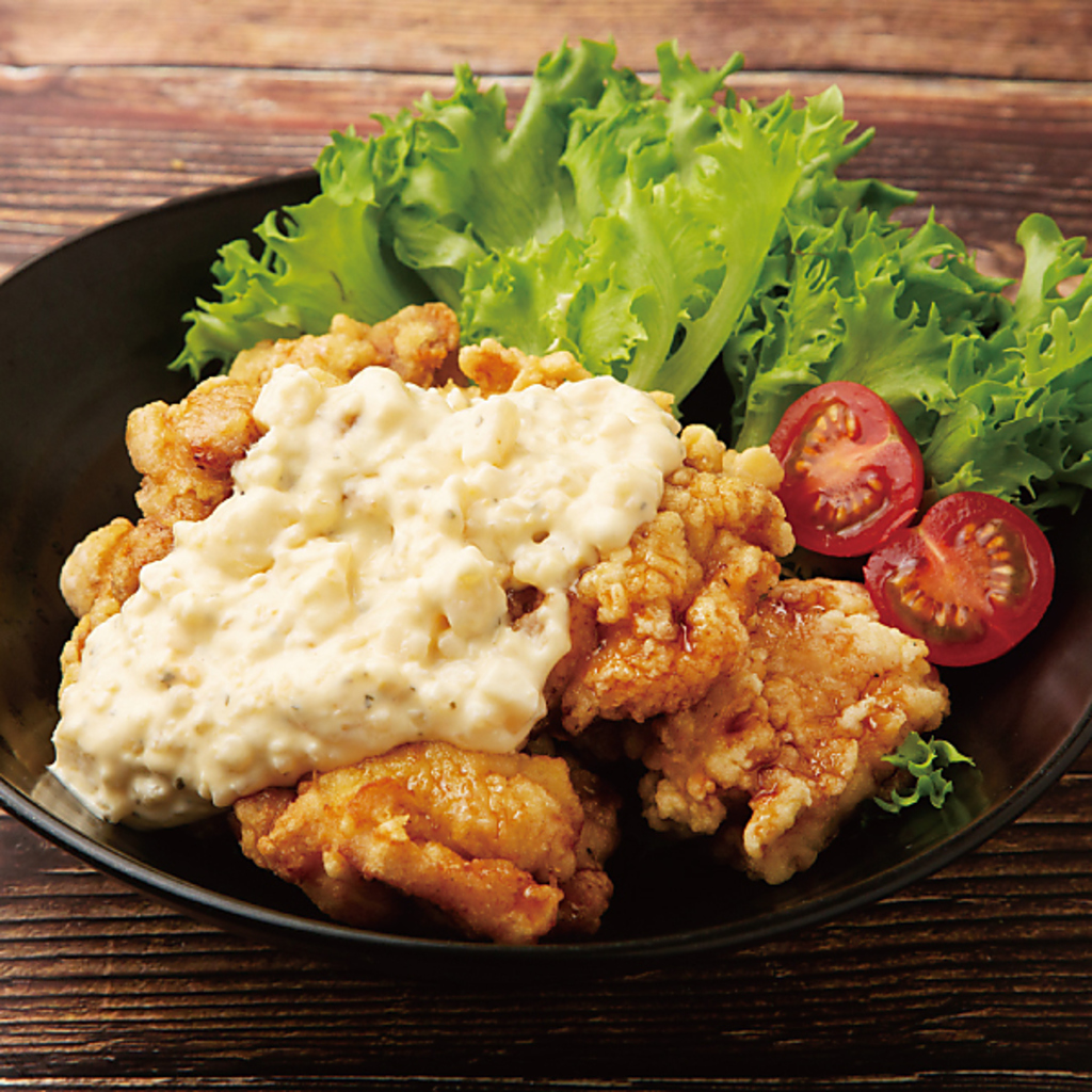 一品料理も豊富に取り揃えあります！鶏料理・揚物・焼物・〆物と迷ってしまうほどのラインナップ！