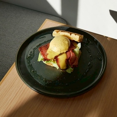 米粉ワッフルプレート　 厚切りベーコン