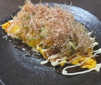 カウンター席でゆったりと鶏料理を堪能♪