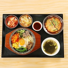 韓国料理酒場　張園　ザンウォン　岡山店のおすすめランチ1