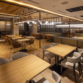 SARAS CAFE&BRASSERIE サラス カフェ アンド ブラッスリーの雰囲気2