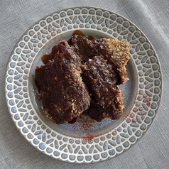 鹿カツ　味噌ソース掛け