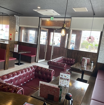 タージマハルエベレスト八幡 ソフィアモール店の雰囲気1