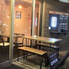 夜風にあたりながらお食事を愉しめる「テラス席」わんちゃんとのお食事もテラス席ならＯＫです！