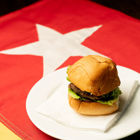 お料理を品数豊富にご用意いたしております。