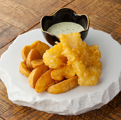 フィッシュ＆チップス サルサヴェルデ(緑ソース)