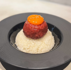 和牛炙りユッケ丼