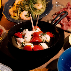 高知県産 四万十鶏とパプリカのアヒージョ