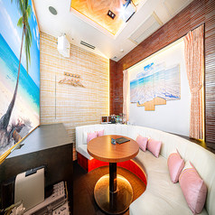 【Damia（ダミア）】2～4名（最大6名）【100インチプロジェクター完備で鑑賞会に最適♪】