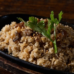 肉屋のガーリックライス