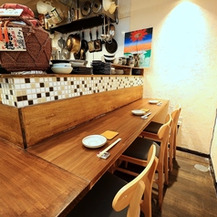 【おひとり様大歓迎】カウンター席を10席ご用意しております！ランチタイムや会社終わりに気軽にお立ちお寄り下さい♪何度来ても楽しめる料理とドリンクをご用意しております♪