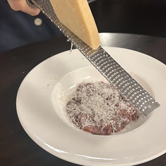 和牛赤身肉の炙りカルパッチョ　