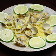 【◆瀬戸内レモン香る海の恵みを贅沢に使用】広島レモンとあさりのクリームパスタの写真