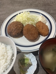 ミックスフライ定食