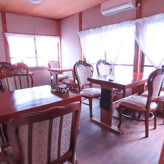 2階 テーブル席