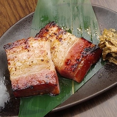 厚切りベーコン炭火焼き