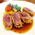 料理メニュー写真&nbsp;レアで食べる！ビーフフィレカツレツ