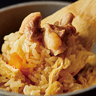 九州の味「かしわ飯」はできたてをご提供します！