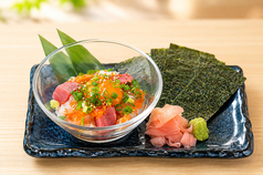 海鮮ユッケ