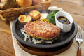 料理メニュー写真&nbsp;ハンバーグステーキ（ガーリック醤油）
