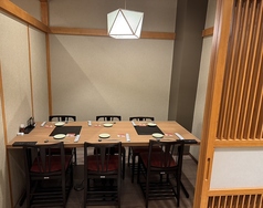 アグー豚しゃぶしゃぶ・大衆肉割烹 にく久 宮古島店の雰囲気1