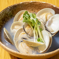 ハマグリの酒蒸し/ムール貝の白ワイン蒸し