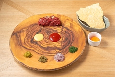 馬肉のタルタルステーキ 100g～