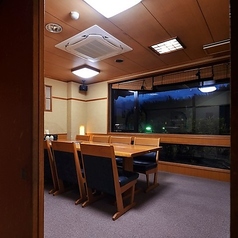 プライベートな空間でお食事をお楽しみいただけます。