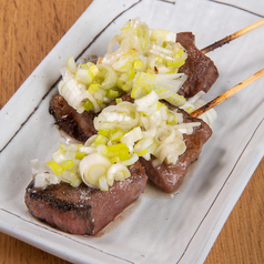 【至極の逸品】厚切り霜降り牛タン串◆国産の厳選牛肉の写真