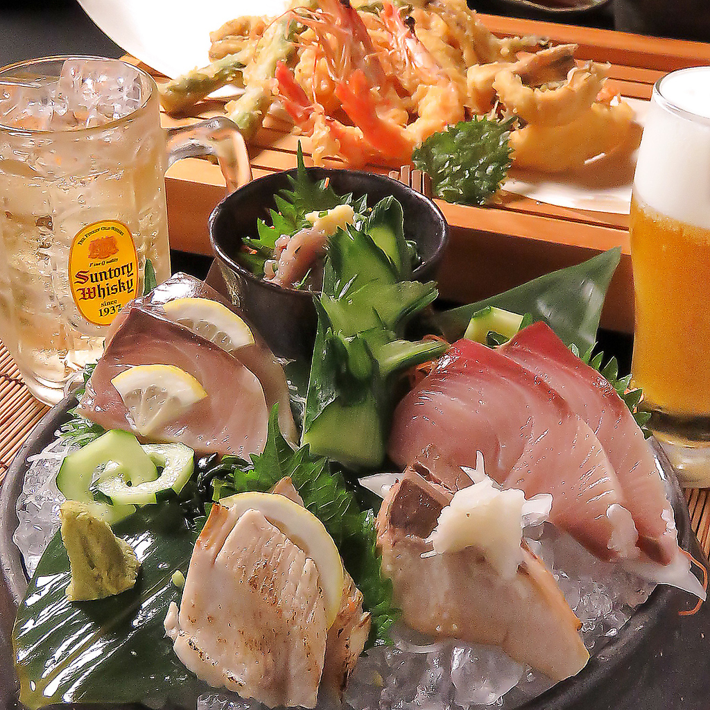 天ぷらやぶりが自慢のUOTENは宴会や女子会、接待はもちろん仕事帰りのサク飲み、おひとり様も大歓迎