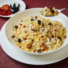 羊肉金華ハムのウイグル風炒飯