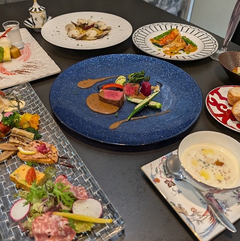 季節の食材をふんだんに使用した本格イタリアンを楽しめる、大人の隠れ家的レストラン